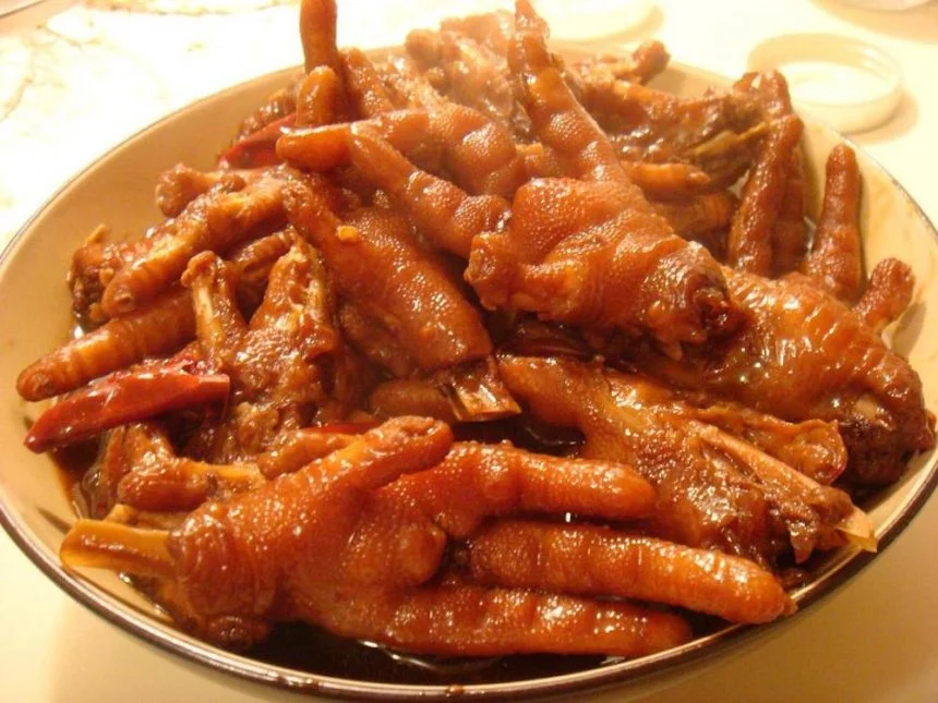 Resultado de imagen de Patas de pollo en filipinas